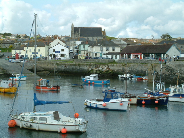 Porthleven inner harbour and Fore Street. 25 May 2003.